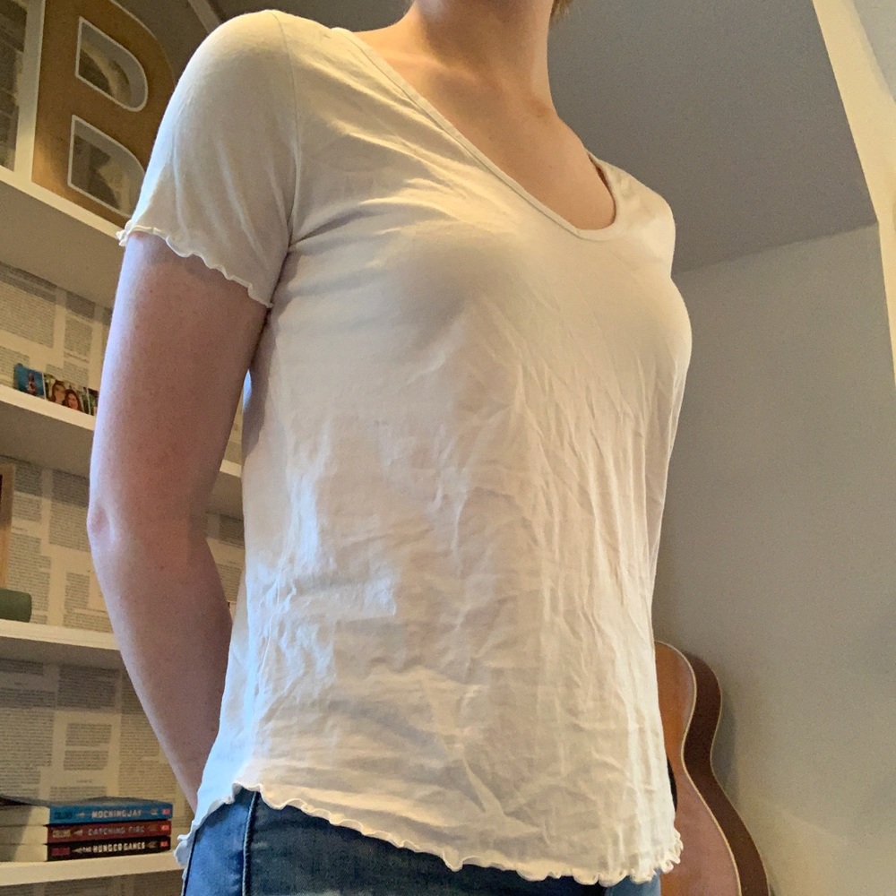 White Top - Picture 4 of 6